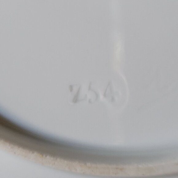 Antique Meissen Deep Plate Courting Couple Romantic Scene Floral Design 8.75" - Picture 8 of 8